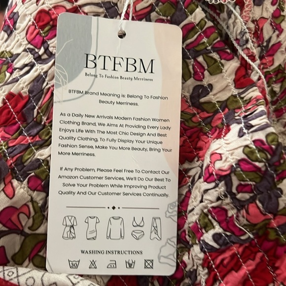 BTFBM size M, hi Lo, red and green flowered patterned skirt. - Picture 10 of 11